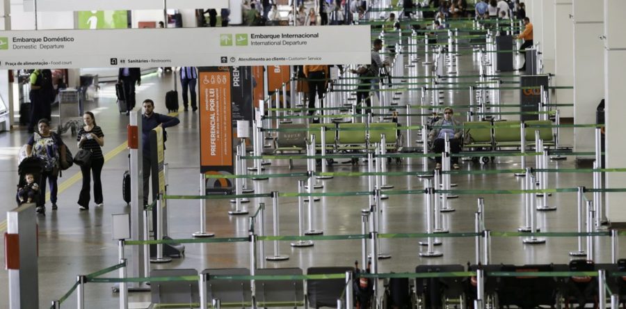 Servidores da Receita devem ser revistados no Aeroporto, diz Justiça