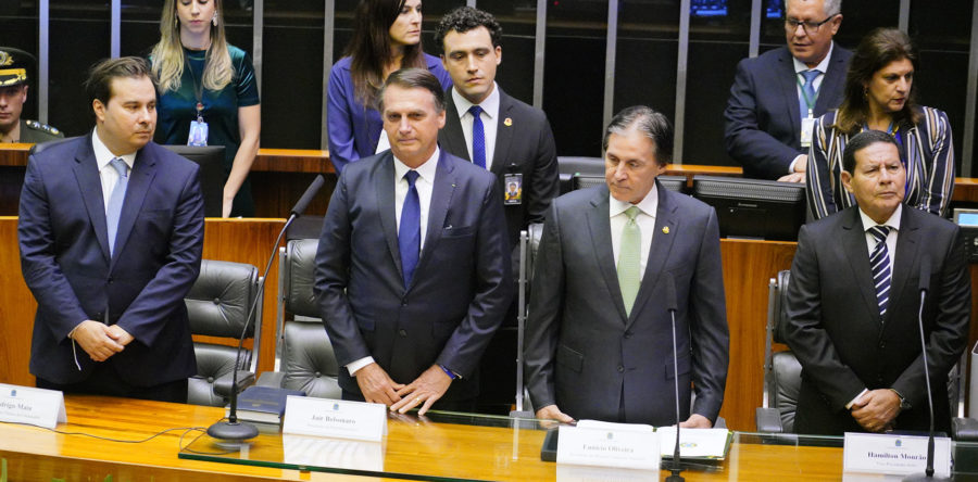 Bolsonaro diz que vai conversar com parlamentares sobre Previdência