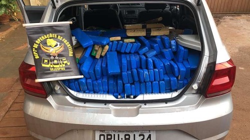 MEIA TONELADA DE MACONHA E SKUNK DE SÃO APREENDIDOS PELO DOF