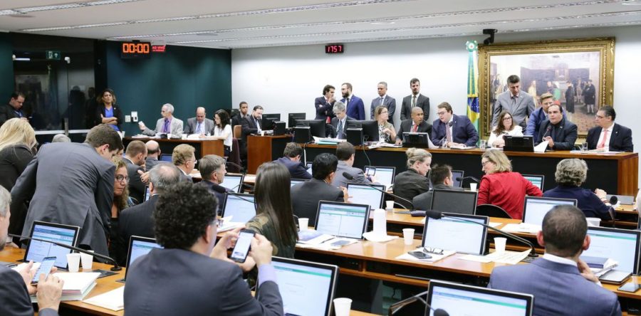 CCJ APROVA PARECER A FAVOR DA REFORMA DA PREVIDÊNCIA