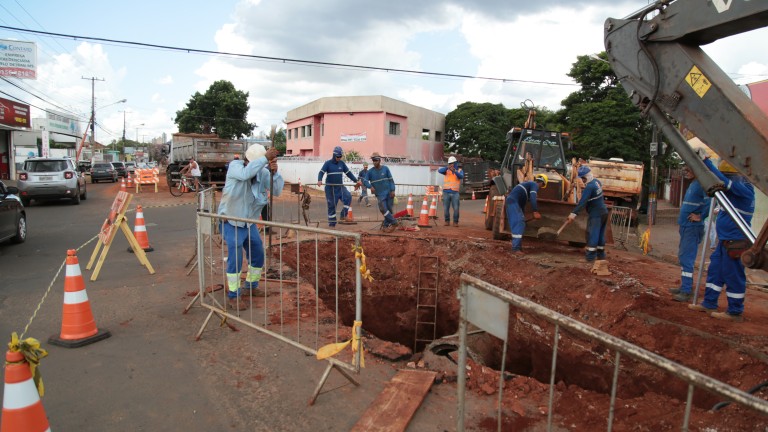 PREFEITURA INICIA SEGUNDA FRENTE DE DRENAGEM NO RECAPEAMENTO DA BANDEIRANTES