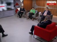 GUEDES DIZ QUE ESTÁ PREPARANDO SEQUÊNCIA DE MEDIDAS FORTES E POSITIVAS