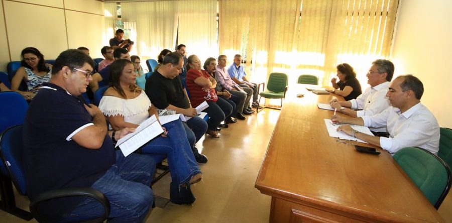 GOVERNADOR SANCIONA PRORROGAÇÃO DO ABONO ATÉ MAIO DE 2020