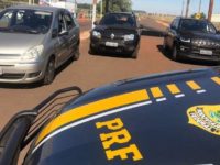 PRF RECUPERA CARROS ROUBADOS E PRENDE 19 QUILOS DE MACONHA EM PONTA PORÃ