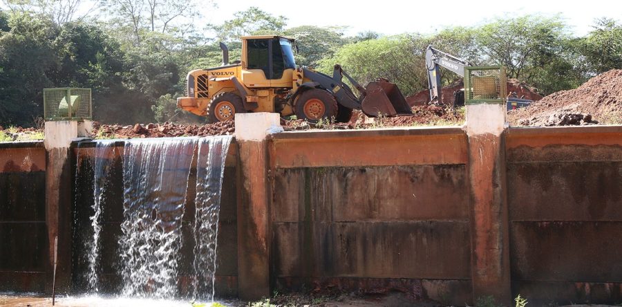 TEM INICIO AS OBRAS DE DESASSORIAMENTO DOS LAGOS DO PARQUE DAS NAÇÕES