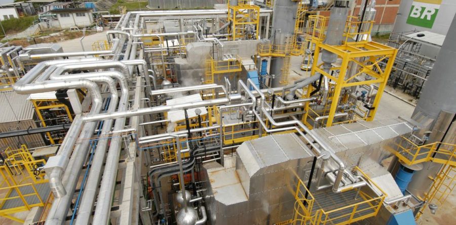 CADE APROVA A VENDA DE 8 REFINARIAS PELA PETROBRÁS