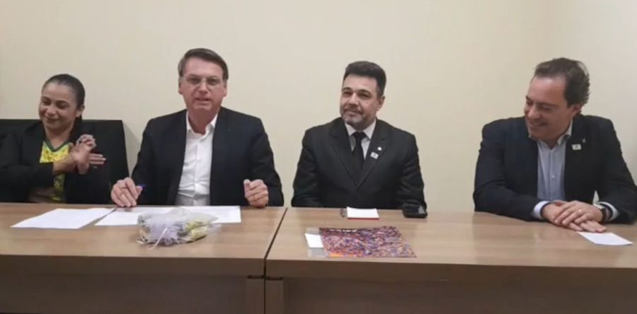 BOLSONARO CRITICA DECISÃO DO SENADO DE SUSTAR DECRETO DAS ARMAS