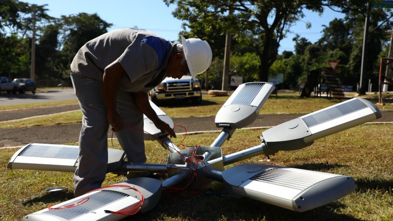 AVENIDAS NAS SAÍDAS DA CAPITAL TERÃO REFORÇO NA ILUMINAÇÃO COM INSTALAÇÃO DE 15 MIL LÂMPADAS