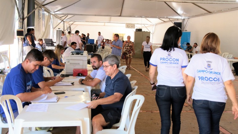 AÇÃO DO PROCON MUNICIPAL DARÁ OPORTUNIDADE PARA CONSUMIDOR NEGOCIAR DÍVIDAS