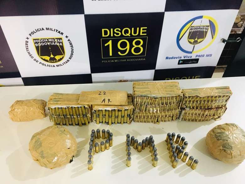 POLICIA MILITAR RODOVIÁRIA PRENDE 3,3 MIL MUNIÇÕES VINDAS DO PARAGUAI