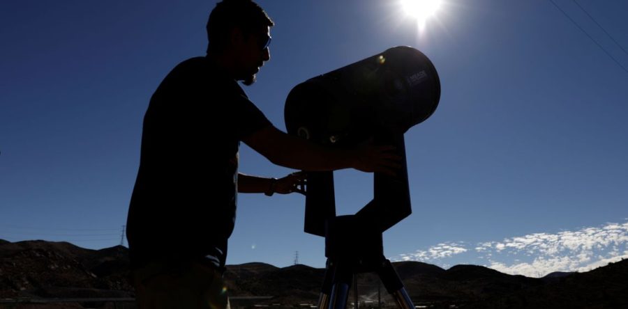 ECLIPSE SOLAR PODERÁ SER OBSERVADO HOJE A PARTIR DAS 16HS