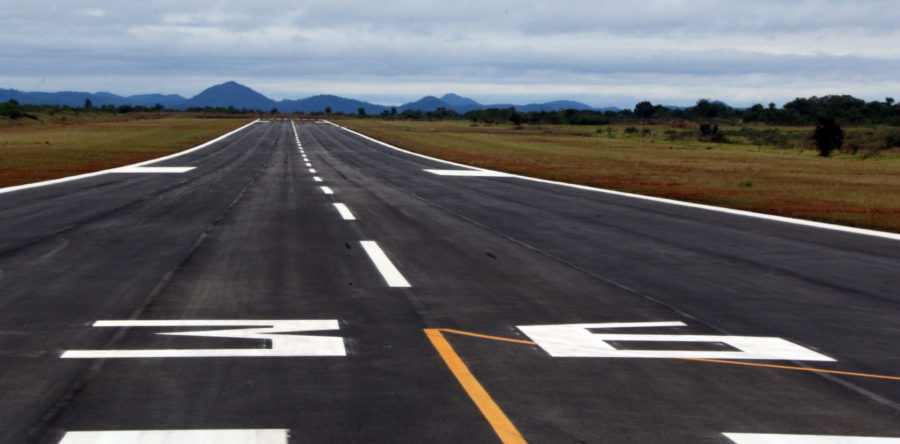 GOVERNO ENTREGA OBRA DE RESTAURAÇÃO DA PISTA DO AEROPORTO DE BONITO
