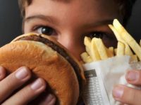 ESTUDO MOSTRA QUE ADOLESCENTES DE FAIXAS CARENTES ESTÃO MAIS OBESOS