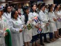 GOVERNO REGULAMENTA CONCESSÃO DE RESIDÊNCIA A MÉDICOS CUBANOS