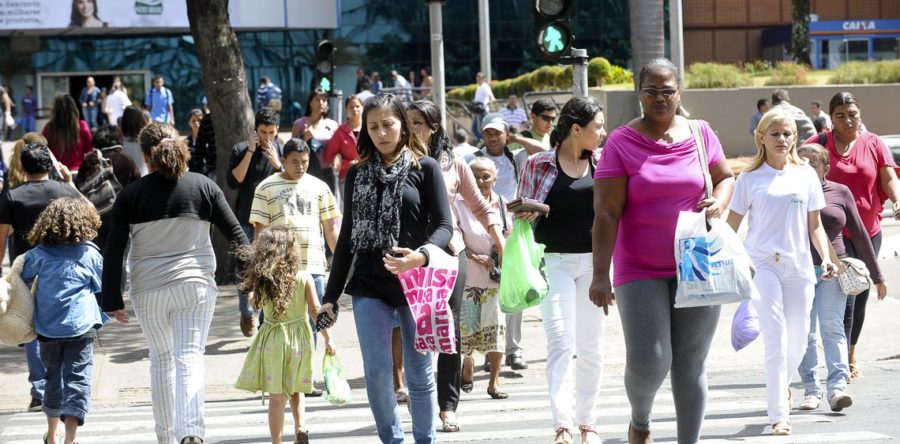 DESEMPREGO RECUA 0,7% , DIZ IBGE