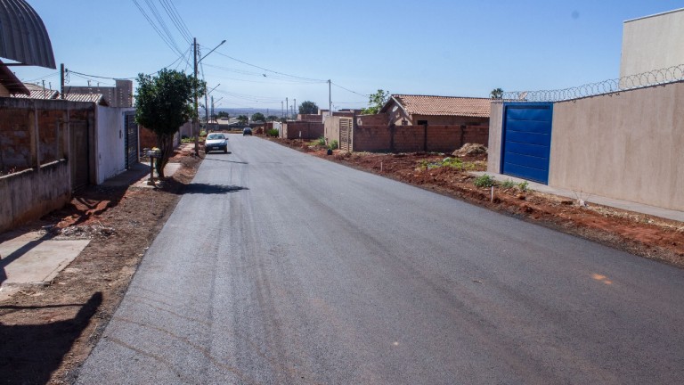 EM REGIÃO DO NOVA LIMA, 25% DO ASFALTO JÁ ESTÃO PRONTOS E CHEGA AO PARQUE IGUATEMI