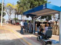 PREFEITURA ENTREGA A PRIMEIRA ETAPA DOS PONTOS DE ÔNIBUS COBERTOS PARA O TRANSPORTE COLETIVO