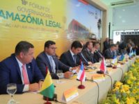 BOLSONARO SE REÚNE COM GOVERNADORES DA AMAZÔNIA LEGAL