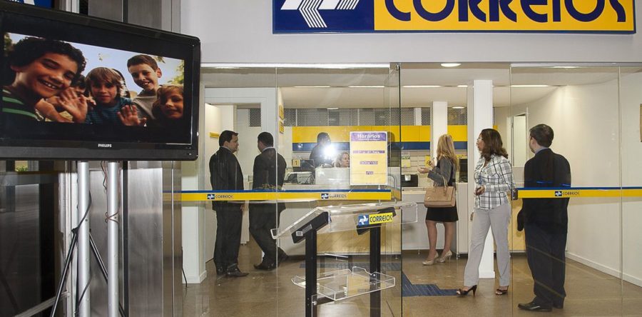 SETOR DE SERVIÇOS CRESCE 0,8% DE JUNHO PARA JULHO NO PAÍS