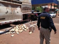 PRF APREENDE EM DOURADOS CARGA DE COCAÍNA AVALIADA EM R$ 32 MILHÕES