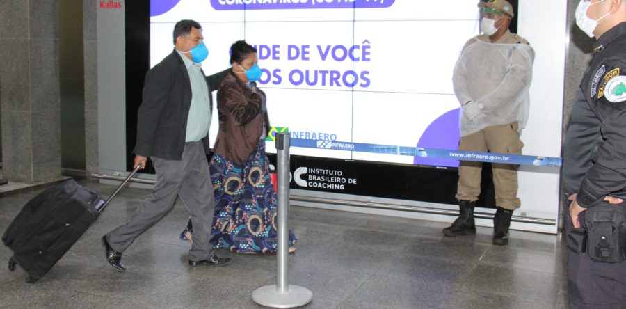 PASSAGEIROS QUE DESEMBARCAREM NO AEROPORTO COM SUSPEITA DE COVID-19 SERÃO ENCAMINHADOS DIRETAMENTE AO ATENDIMENTO MÉDICO