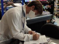 DE OLHO NAS IRREGULARIDADES, VIGILÂNCIA SANITÁRIA FAZ ALERTA SOBRE MEDIDAS PARA FREAR DISSEMINAÇÃO DO COVID-19