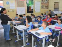 PREFEITURA CONVOCA MAIS 400 PROFESSORES APROVADOS EM CONCURSO DA SEMED