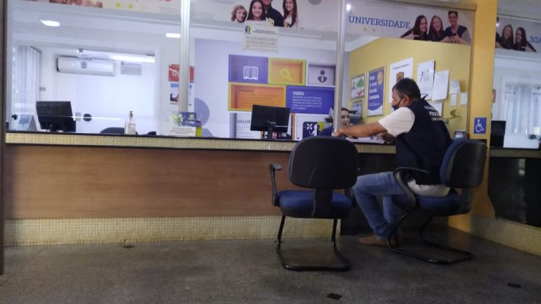 ESCOLAS PARTICULARES SÃO NOTIFICADAS E TEM 72 HORAS PARA APRESENTAREM PLANILHA DE CUSTOS E INFORMAÇÕES SOBRE DESCONTOS EM MENSALIDADES